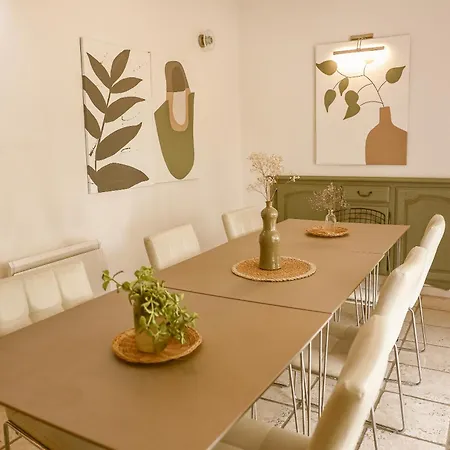 Mas Saint-ange Bed & Breakfast