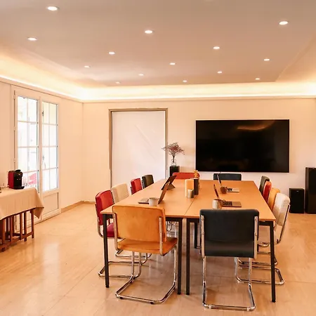 Mas Saint-ange Bed & Breakfast 4*