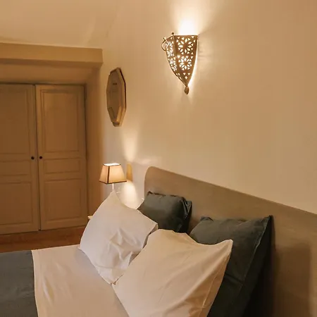 Mas Saint-ange Bed & Breakfast