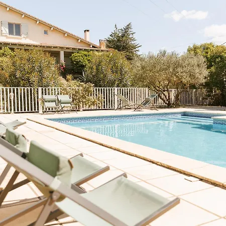 ベッド・アンド・ブレックファスト Mas Saint-ange