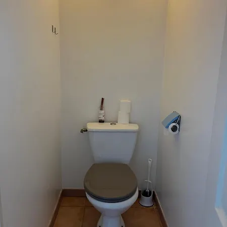 Bed & Breakfast Mas Saint-ange 2*