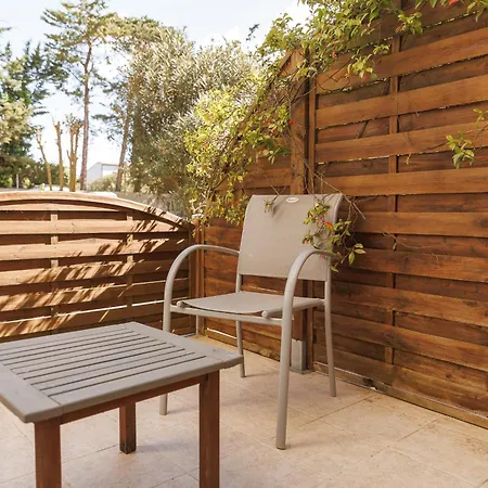 Bed & Breakfast Mas Saint-ange 2*